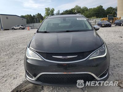 Piąte zdjęcie samochodu w środku: 2019 CHRYSLER PACIFICA LIMITED VIN:2C4RC1GG4KR667038 - miniatura