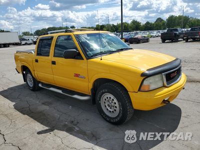 Czwarte zdjęcie samochodu z boku: 2003 GMC SONOMA VIN:1GTDT13X33K104711 - miniatura