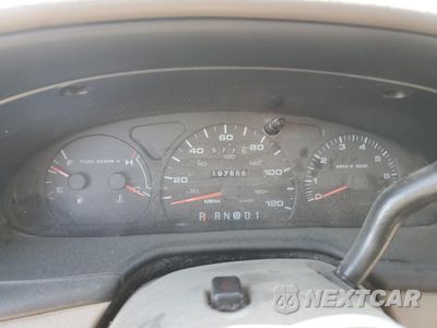Zdjęcie 9 z 15 samochodu: 2001 FORD TAURUS SES VIN:1FAFP55U71G198976 - miniatura