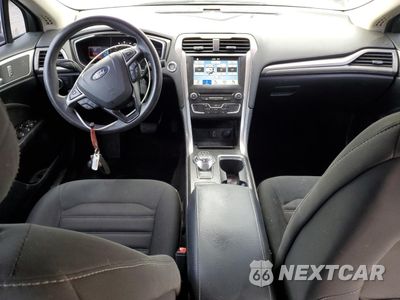 Zdjęcie 8 z 13 samochodu: 2017 FORD FUSION SE VIN:3FA6P0HD3HR365416 - miniatura