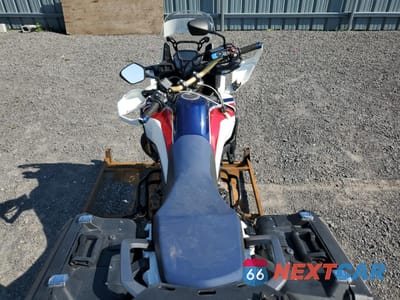 Zdjęcie 6 z 9 samochodu: 2017 HONDA CRF1000 VIN:JH2SD04E8HK000046 - miniatura