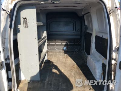 Zdjęcie 10 z 13 samochodu: 2019 NISSAN NV200 2.5S - TRUCKS VIN:3N6CM0KN0KK707067 - miniatura