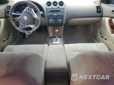 Zdjęcie 8 z 13 samochodu: 2008 NISSAN ALTIMA 2.5 VIN:1N4AL21E28C220578 - miniatura