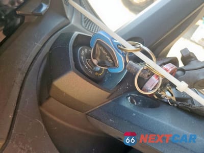 Zdjęcie 8 z 9 samochodu: 2019 CAN-AM SPYDER ROADSTER RT VIN:2BXNBDD23KV001369 - miniatura