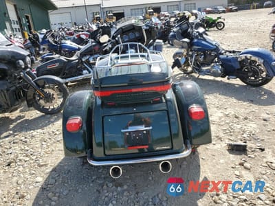 Czwarte zdjęcie samochodu z boku: 2024 HARLEY-DAVIDSON FLHTCUTG VIN:1HD1MAF19RB856301 - miniatura