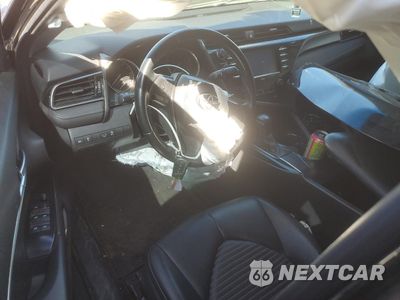 Zdjęcie 8 z 12 samochodu: 2020 TOYOTA CAMRY SE VIN:4T1G11AK4LU912074 - miniatura