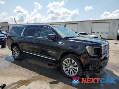 Czwarte zdjęcie samochodu z boku: 2023 GMC YUKON XL DENALI VIN:1GKS1JKL5PR501561 - miniatura