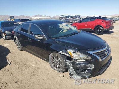 Czwarte zdjęcie samochodu z boku: 2015 NISSAN ALTIMA 2.5 VIN:1N4AL3AP0FC576693 - miniatura