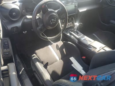 Zdjęcie 8 z 13 samochodu: 2022 TOYOTA GR 86 PREMIUM VIN:JF1ZNBE19N9753797 - miniatura