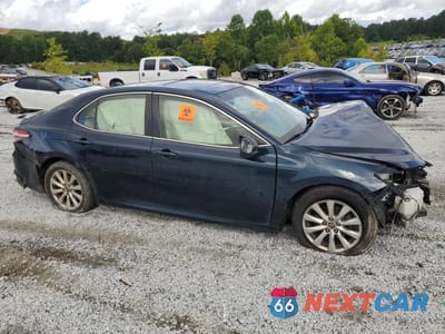 Czwarte zdjęcie samochodu z boku: 2018 TOYOTA CAMRY L VIN:JTNB11HK9J3029610 - miniatura