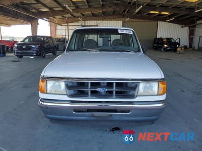 Piąte zdjęcie samochodu w środku: 1994 FORD RANGER SUPER CAB VIN:1FTCR14U6RPB53024 - miniatura