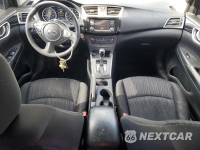 Zdjęcie 8 z 12 samochodu: 2017 NISSAN SENTRA S VIN:3N1AB7AP5HY298276 - miniatura