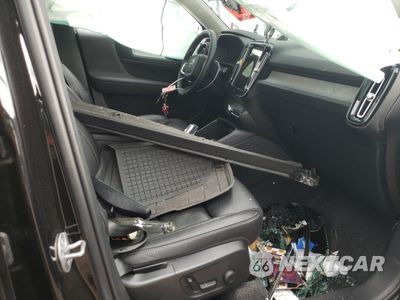 Zdjęcie 7 z 13 samochodu: 2025 VOLVO XC40 PLUS VIN:YV4L12UE0S2485658 - miniatura