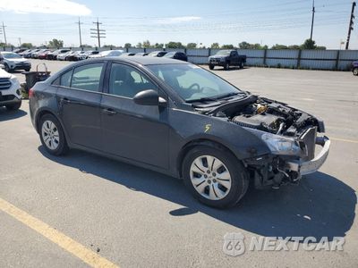 Czwarte zdjęcie samochodu z boku: 2015 CHEVROLET CRUZE LS VIN:1G1PA5SH9F7176484 - miniatura