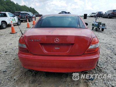 Zdjęcie 6 z 12 samochodu: 2005 MERCEDES-BENZ SLK 350 VIN:WDBWK56F45F053896 - miniatura