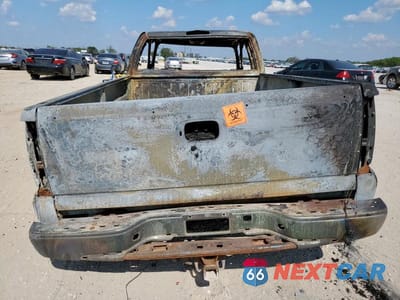 Zdjęcie 6 z 11 samochodu: 2000 CHEVROLET SILVERADO C2500 VIN:1GCGC29U2YE385986 - miniatura