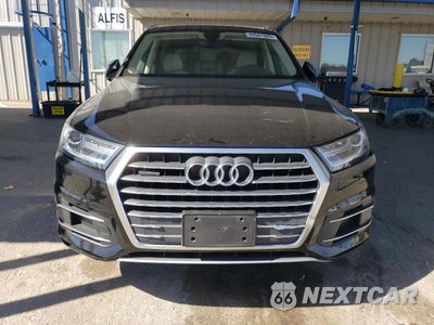 Piąte zdjęcie samochodu w środku: 2018 AUDI Q7 PREMIUM VIN:WA1AHAF72JD021427 - miniatura