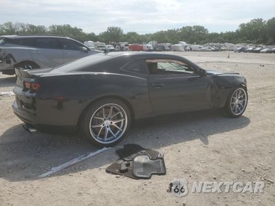 Trzecie zdjęcie samochodu z tyłu: 2013 CHEVROLET CAMARO 2SS VIN:2G1FT1EW0D9238116 - miniatura