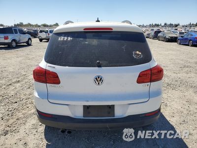 Zdjęcie 6 z 12 samochodu: 2017 VOLKSWAGEN TIGUAN S VIN:WVGAV7AX6HK011901 - miniatura