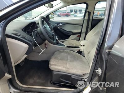 Zdjęcie 7 z 12 samochodu: 2015 FORD FOCUS SE VIN:1FADP3F2XFL290073 - miniatura