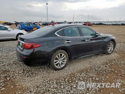 Trzecie zdjęcie samochodu z tyłu: 2019 INFINITI Q70 3.7 LUXE VIN:JN1BY1AP5KM505775 - miniatura