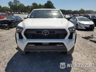 Piąte zdjęcie samochodu w środku: 2024 TOYOTA TACOMA DOUBLE CAB VIN:3TMLB5JN7RM040682 - miniatura