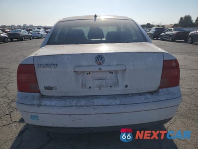 Zdjęcie 6 z 12 samochodu: 1999 VOLKSWAGEN PASSAT GLS VIN:WVWAA63B1XE507312 - miniatura