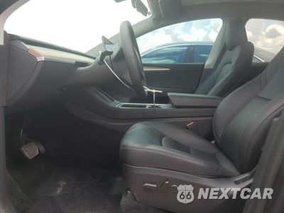 Zdjęcie 7 z 13 samochodu: 2023 TESLA MODEL Y VIN:7SAYGDEE2PA058214 - miniatura