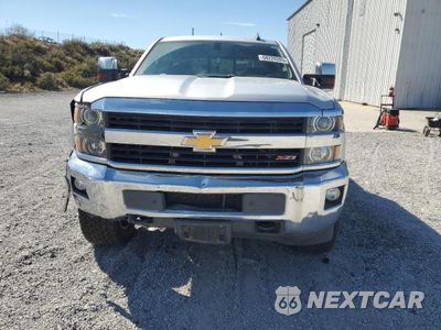 Piąte zdjęcie samochodu w środku: 2016 CHEVROLET SILVERADO K2500 HEAVY DUTY LTZ VIN:1GC1KWE82GF189709 - miniatura