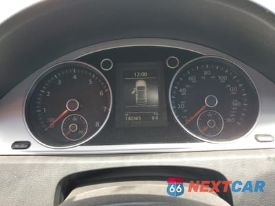 Zdjęcie 9 z 12 samochodu: 2014 VOLKSWAGEN CC SPORT VIN:WVWBP7AN6EE524108 - miniatura