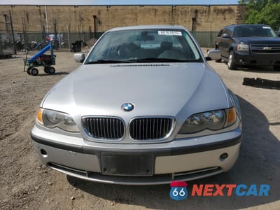 Piąte zdjęcie samochodu w środku: 2002 BMW 330 I VIN:WBAEV53432KM20116 - miniatura