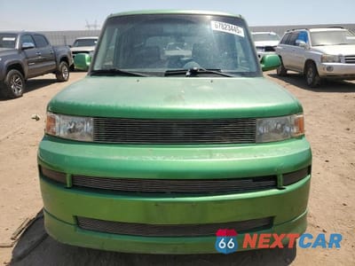 Piąte zdjęcie samochodu w środku: 2006 TOYOTA SCION XB VIN:JTLKT334664070625 - miniatura