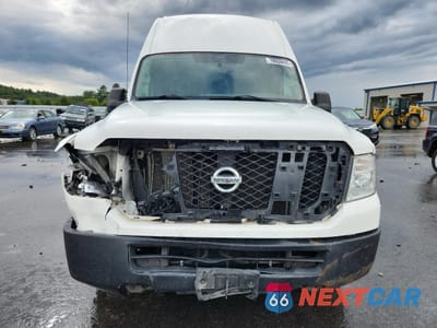 Piąte zdjęcie samochodu w środku: 2016 NISSAN NV 2500 S VIN:1N6BF0LY7GN814858 - miniatura