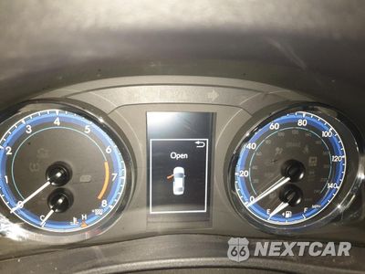 Zdjęcie 9 z 12 samochodu: 2017 TOYOTA COROLLA L VIN:2T1BURHE3HC903844 - miniatura