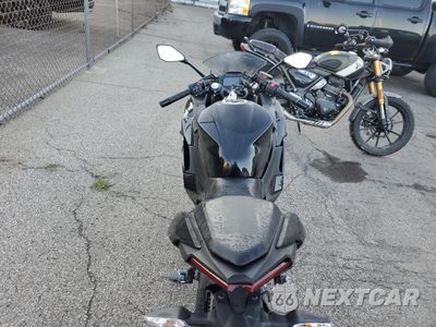 Zdjęcie 6 z 10 samochodu: 2024 KAWASAKI EX500 H VIN:ML5EXGH15RDA27947 - miniatura