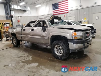 Czwarte zdjęcie samochodu z boku: 2001 GMC SIERRA K2500 HEAVY DUTY VIN:1GTHK23101F212442 - miniatura