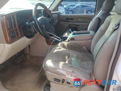 Zdjęcie 7 z 13 samochodu: 2005 CHEVROLET SUBURBAN C1500 VIN:3GNEC16Z85G247608 - miniatura