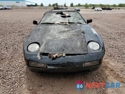 Piąte zdjęcie samochodu w środku: 1988 PORSCHE 928 S-4 VIN:WP0JB0922JS860619 - miniatura