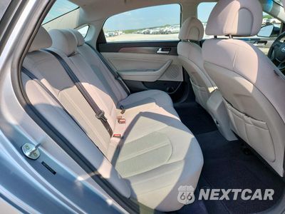 Zdjęcie 10 z 12 samochodu: 2015 HYUNDAI SONATA SPORT VIN:5NPE34AF0FH051842 - miniatura