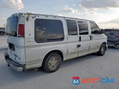 Trzecie zdjęcie samochodu z tyłu: 1999 CHEVROLET EXPRESS G1500 VIN:1GBFG15R6X1123300 - miniatura