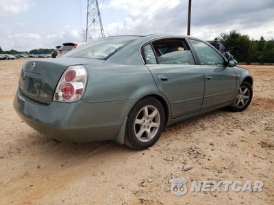 Trzecie zdjęcie samochodu z tyłu: 2005 NISSAN ALTIMA S VIN:1N4AL11D15C228250 - miniatura