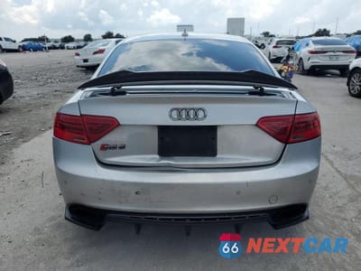 Zdjęcie 6 z 12 samochodu: 2013 AUDI RS5 VIN:WUAC6AFR5DA903173 - miniatura