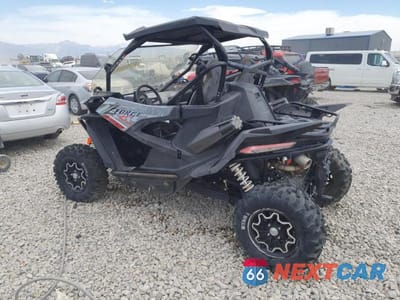 Drugie zdjęcie samochodu z przodu: 2021 CFMOTO ZFORCE 950 SPORT VIN:LCELV1ZG7M6004389 - miniatura