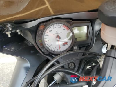 Zdjęcie 7 z 10 samochodu: 2007 SUZUKI GSX-R750 VIN:JS1GR7KA172114357 - miniatura