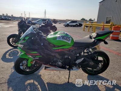 Trzecie zdjęcie samochodu z tyłu: 2022 KAWASAKI ZX636 K VIN:JKBZXJG17NA019739 - miniatura