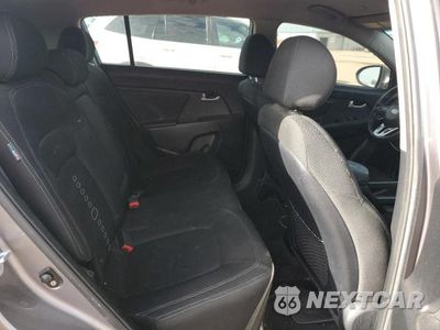 Zdjęcie 10 z 12 samochodu: 2012 KIA SPORTAGE EX VIN:KNDPCCA2XC7220247 - miniatura