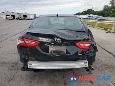Zdjęcie 6 z 13 samochodu: 2020 TOYOTA CAMRY SE VIN:4T1G11AK3LU330306 - miniatura