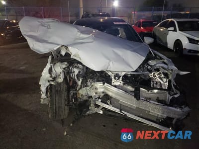 Piąte zdjęcie samochodu w środku: 2024 AUDI A8 L VIN:WAULDAF86RN012381 - miniatura