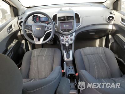 Zdjęcie 8 z 12 samochodu: 2016 CHEVROLET SONIC LT VIN:1G1JC5SH8G4146296 - miniatura