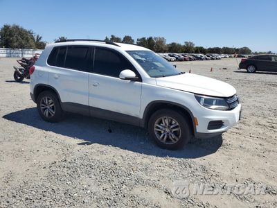 Czwarte zdjęcie samochodu z boku: 2017 VOLKSWAGEN TIGUAN S VIN:WVGAV7AX6HK011901 - miniatura